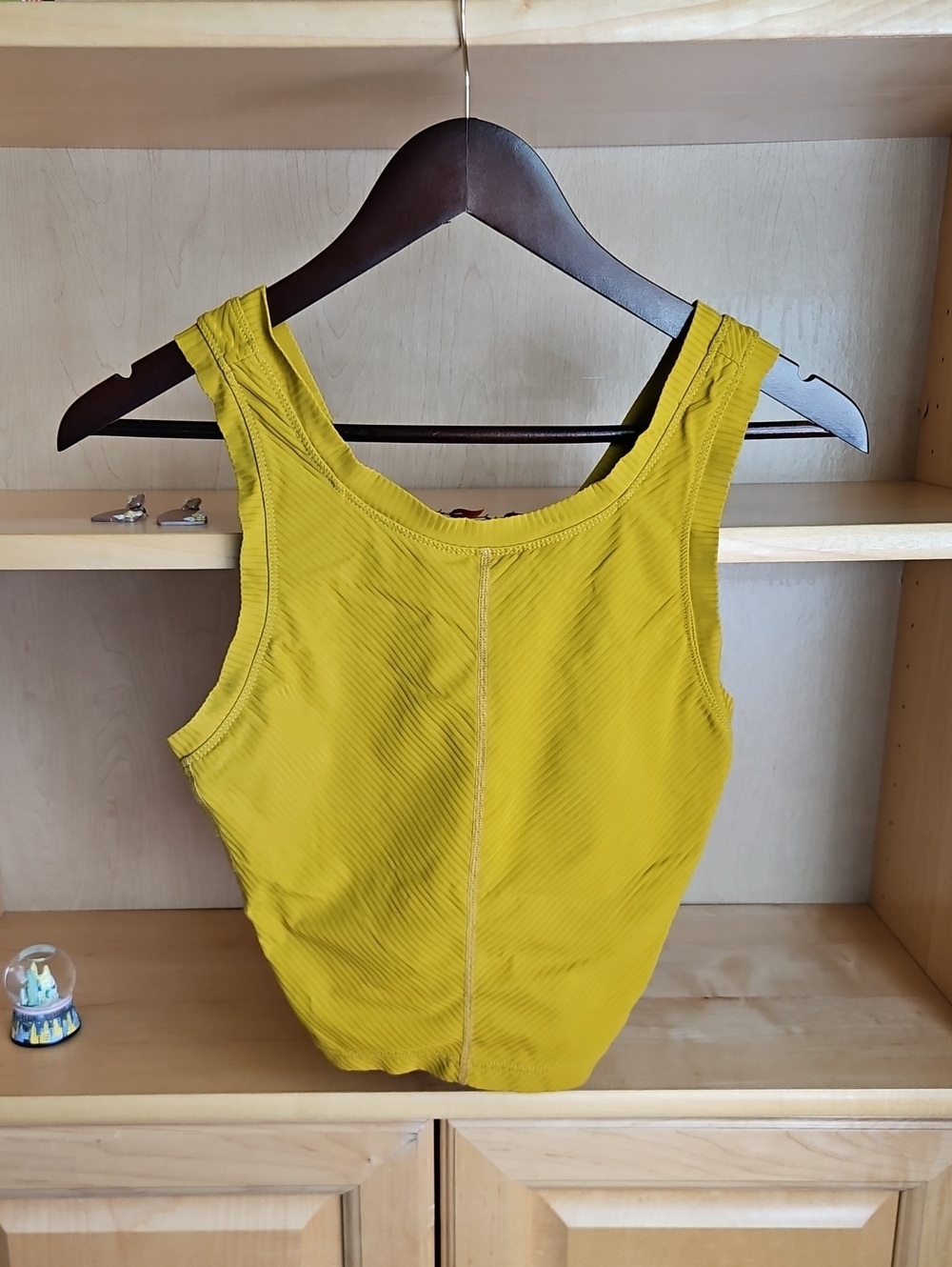 Prana Women's Cropped Yoga / Workout Top